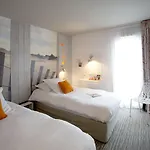 Hotel Jules Verne 4*