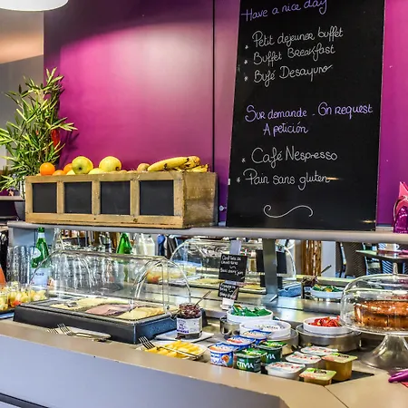 Hotel Jules Verne 4*