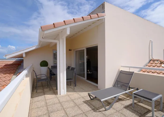 Jules Verne Hotell 4*