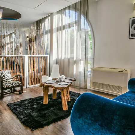 Jules Verne 4*