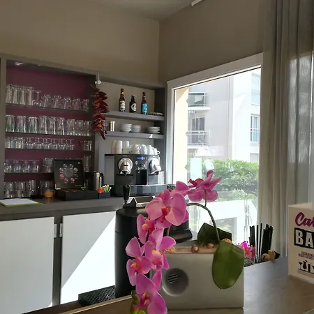 Jules Verne מלון 4*