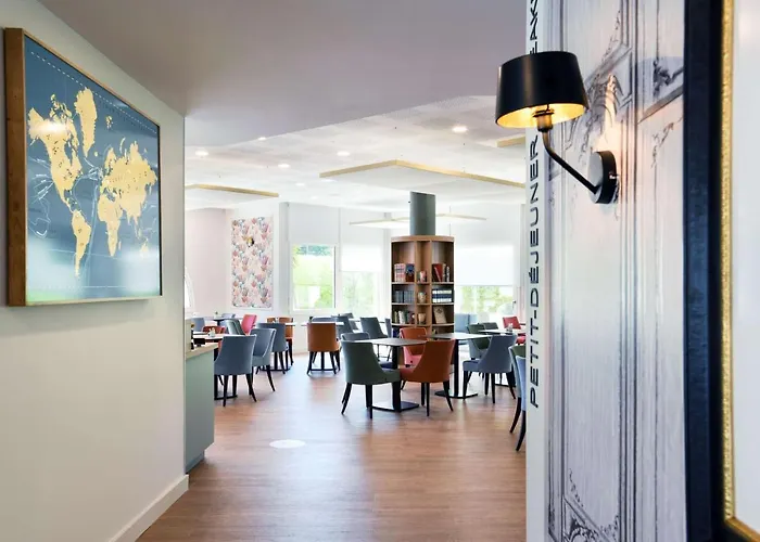 מלון Jules Verne 4*