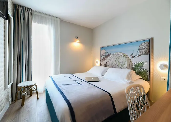 Jules Verne ביאריץ