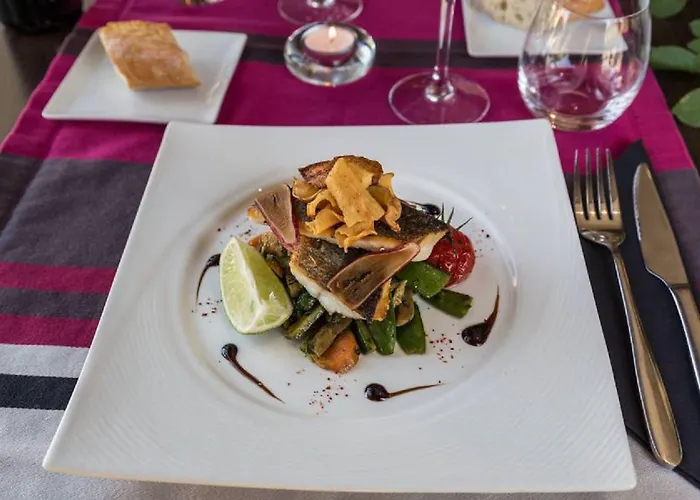 מלון Jules Verne 4*